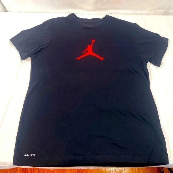 Jordan Air Jumpman Men’s Large Short Sleeve Dri-Fit - Picture 1 of 6